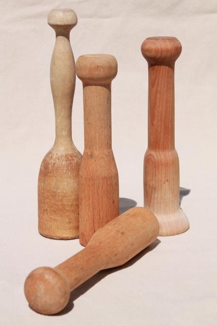 photo of vintage wood mashers & pestles, primitive old wooden kitchen tool utensils #1