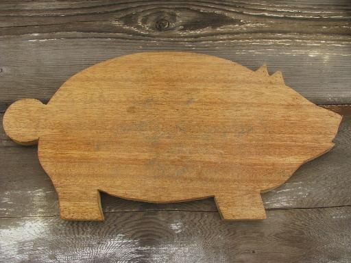 photo of vintage wood pig kitchen board, primitive old cutting or breadboard #2