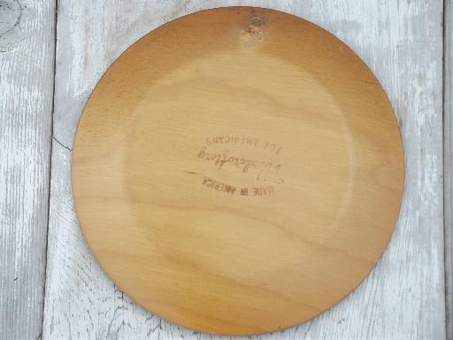 photo of vintage wood plates, daily bread plate & maple leaf serving tray #4