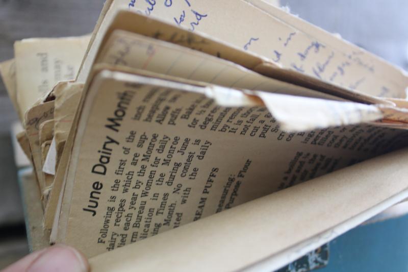 photo of vintage wood recipe box w/ old blue paint, full of hand written recipes 40s 50s 60s #15