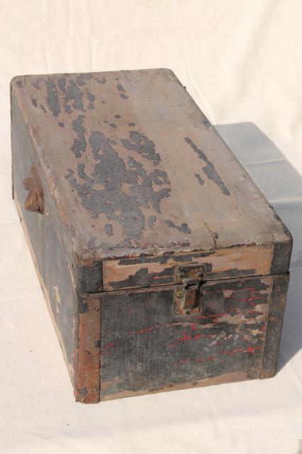 photo of vintage wood trunk wooden carpenter's box, antique tool chest for woodworking tools #9