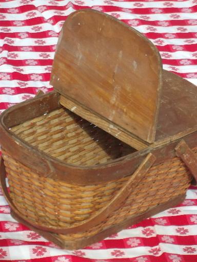 photo of vintage wood wicker picnic hamper, basket w/ handles toy doll child size #3