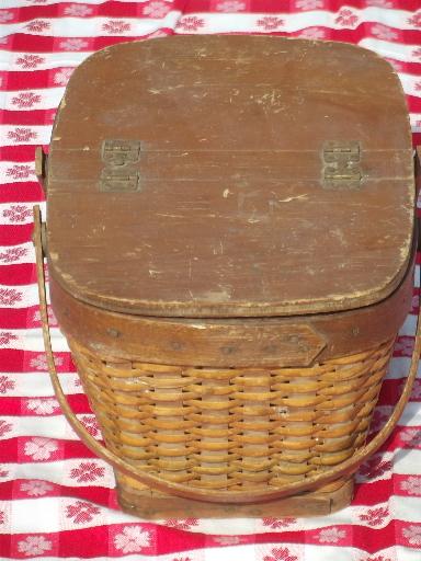 photo of vintage wood wicker picnic hamper, basket w/ handles toy doll child size #4