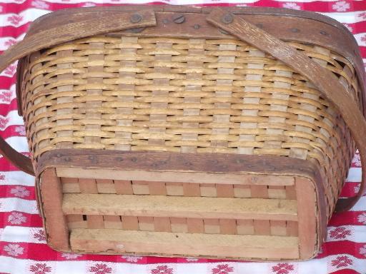 photo of vintage wood wicker picnic hamper, basket w/ handles toy doll child size #8