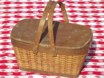 catalog photo of vintage wood wicker picnic hamper, basket w/ handles toy doll child size