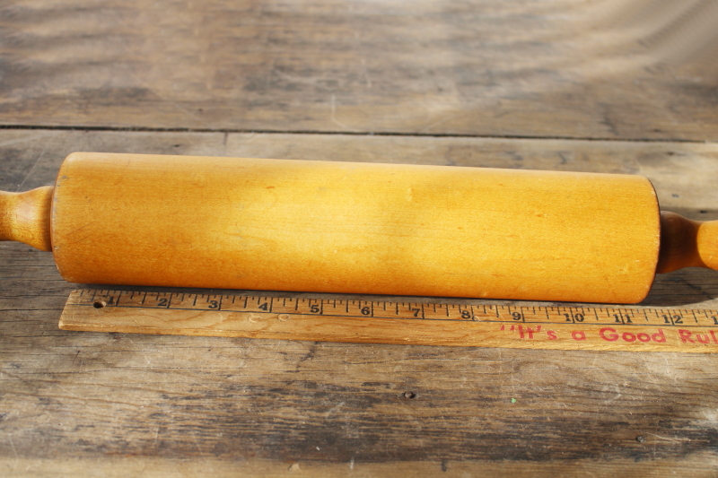 photo of vintage wooden rolling pin, natural wood w/ oiled finish, nice old patina  #2