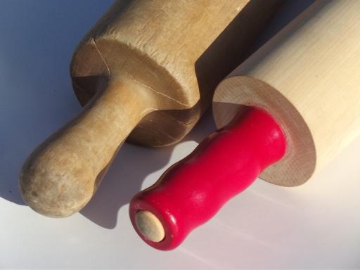 photo of vintage wooden rolling pins lot, rolling pin w/ old red paint wood handles #2