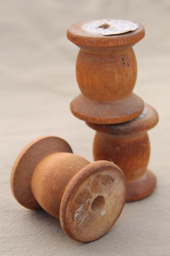 photo of vintage wooden spools, old sewing thread spools, primitive wood spool lot #7