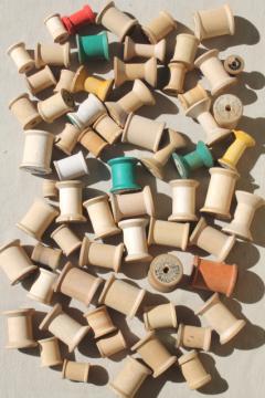 catalog photo of vintage wooden spools w/ some old labels, old sewing thread spools, primitive wood spool lot