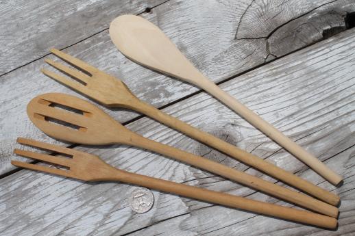 photo of vintage wooden spoons & wood kitchen utensils, old kitchen woodenware lot #7