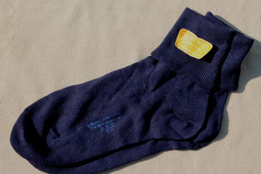 photo of vintage wool & cotton boot socks & anklets, old-fashioned hiking socks & sport socks #3