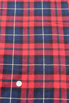 catalog photo of vintage wool fabric, heavy tartan plaid blanket / work shirt fabric red and blue