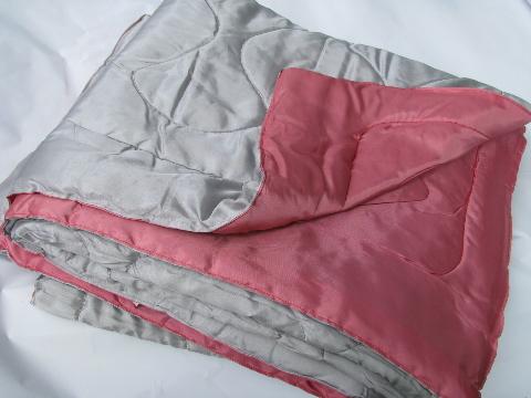 photo of vintage wool filled rose-pink/blue quilted taffeta comforter duvet #3
