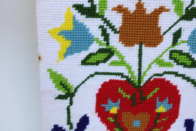 photo of vintage wool needlepoint picture, bright folk art heart flowers on wood stretcher frame #2