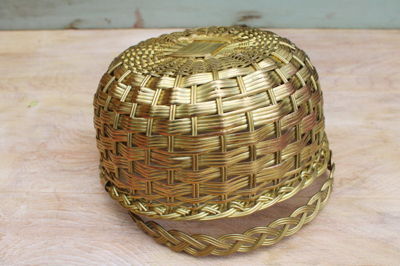 photo of vintage woven brass wire egg basket, large bowl w/ handle rustic farmhouse kitchen decor #4