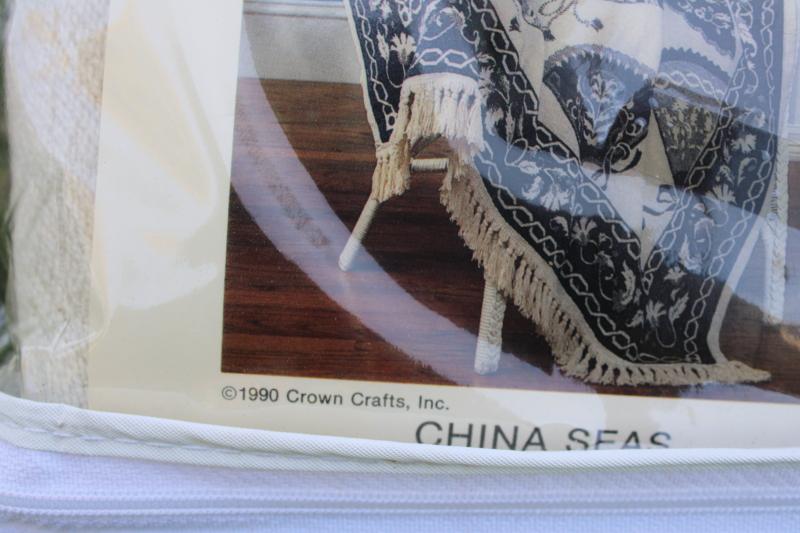 photo of vintage woven cotton tapestry blanket USA made blue & white Chinese fans pattern #3