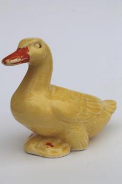 catalog photo of vintage yellow duck pottery planter, cute ceramic flower pot for spring flowers