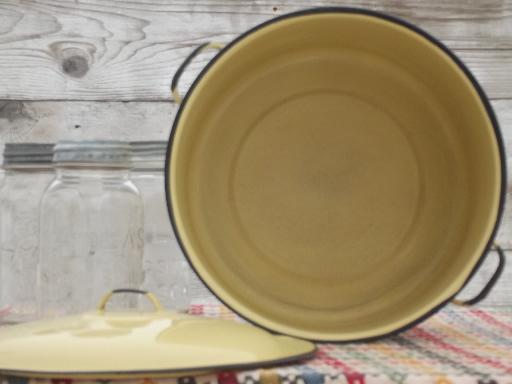 photo of vintage yellow enamelware canner / stock pot for hot water home canning #4