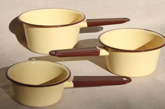 photo of vintage yellow enamelware saucepans, never used enamel pots & pans set #2