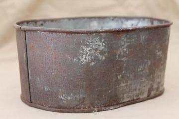 catalog photo of vintage zinc planter bucket, old rusty crusty primitive small metal tub