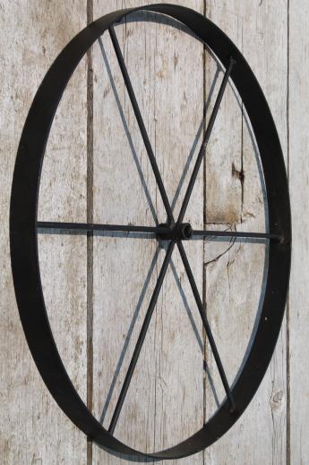 photo of western style wagon wheel set, metal wall art or primitive decorative wheels #3