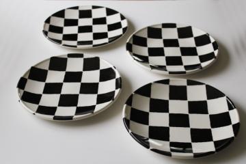catalog photo of whimsical mod black & white checked checkerboard salad plates, Chequers Royal Stafford England 