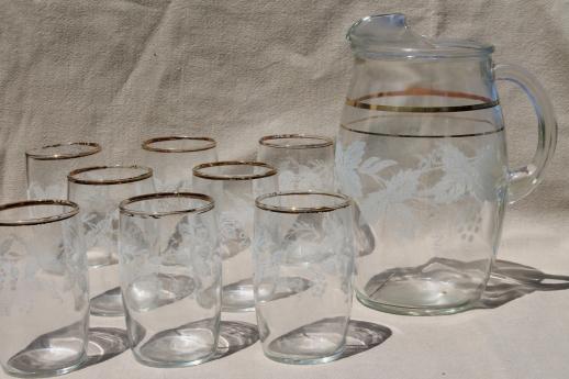 photo of white grapes pattern glass pitcher &   tumblers or tea glasses, vintage lemonade set #1