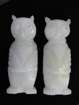 catalog photo of white owls, pair vintage onyx stone book ends, Mexico