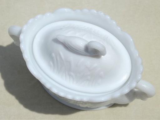 photo of white swans milk glass vase & covered box, vintage Westmoreland glass #6