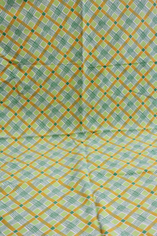 photo of whole sack vintage plaid print cotton feedsack fabric, lime green & yellow #1