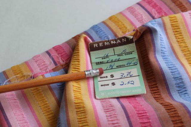 photo of wide candy striped seersucker cotton fabric, mid-century vintage Montgomery Wards label #2