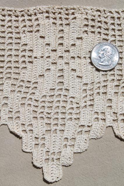 photo of wide filet crochet lace edging border, heavy handmade crocheted cotton trim w/ stars #3