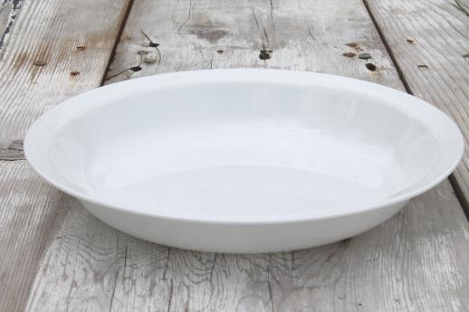 photo of winter frost white Corelle Corning glass pie plate, 10 inch diameter pie pan #1