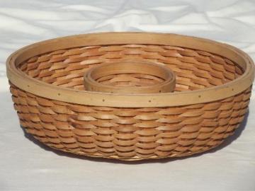 catalog photo of wood splint basket chip & dip server, round serving basket w/ center bowl