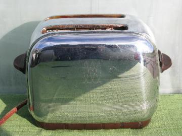 catalog photo of working vintage 1940 Toastmaster art deco chrome / bakelite toaster