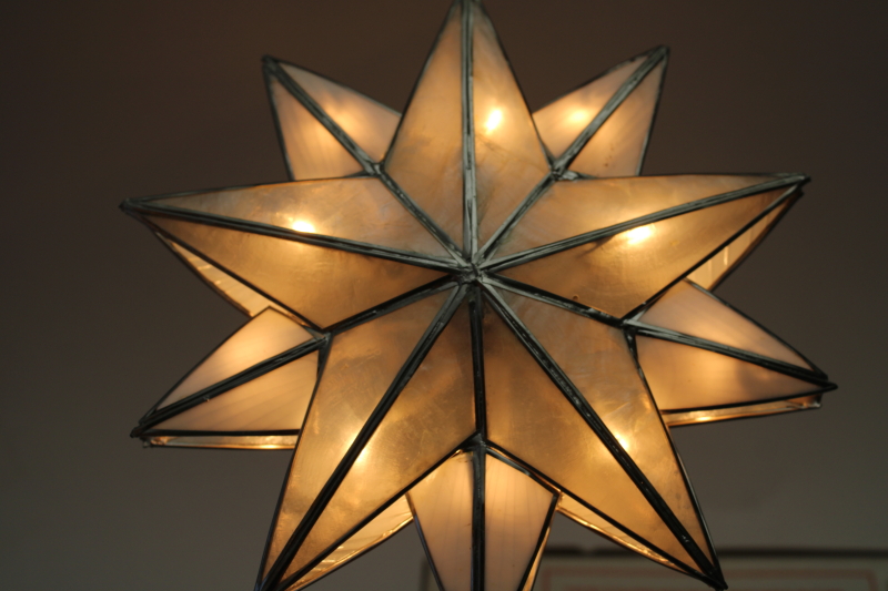 photo of working vintage capiz shell star electric light Christmas tree topper, Santa's World Kurt Adler #6