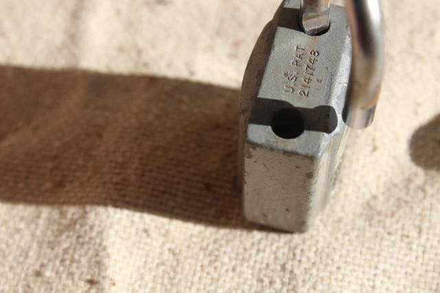 photo of working vintage padlock, Chicago Lock steel w/ original brass key #3