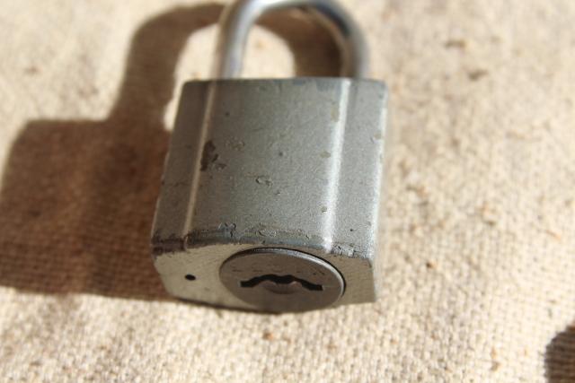photo of working vintage padlock, Chicago Lock steel w/ original brass key #4