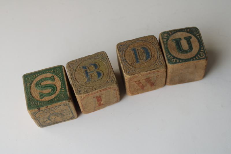 photo of worn old antique alphabet blocks, early 1900s vintage toy building blocks w/ letters  #2