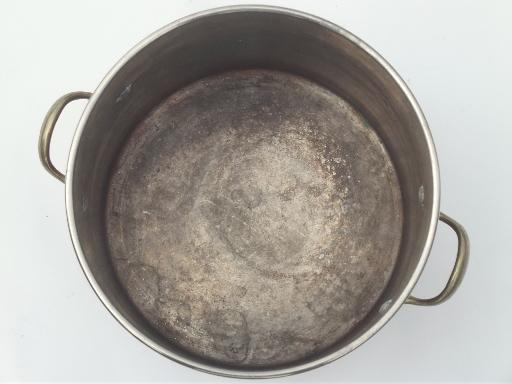 photo of worn old copper pots & pans, vintage copper stockpot, saucepans lot #3