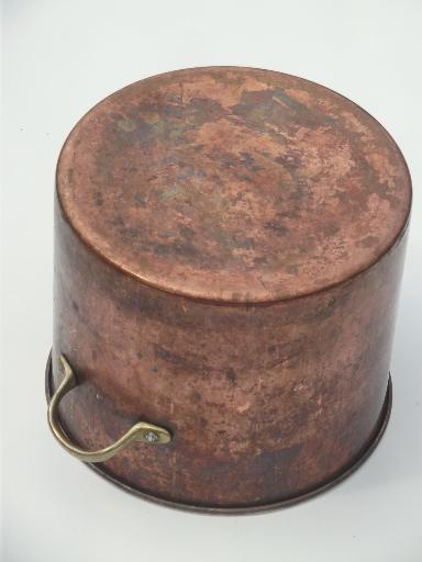 photo of worn old copper pots & pans, vintage copper stockpot, saucepans lot #4