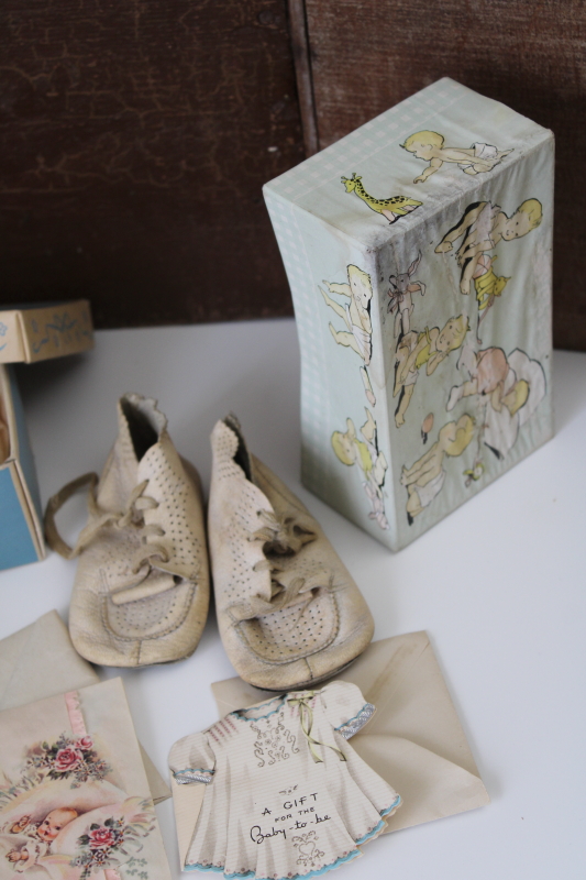 photo of worn white leather infant baby shoes w/ print shoeboxes & gift cards 1940s vintage #3