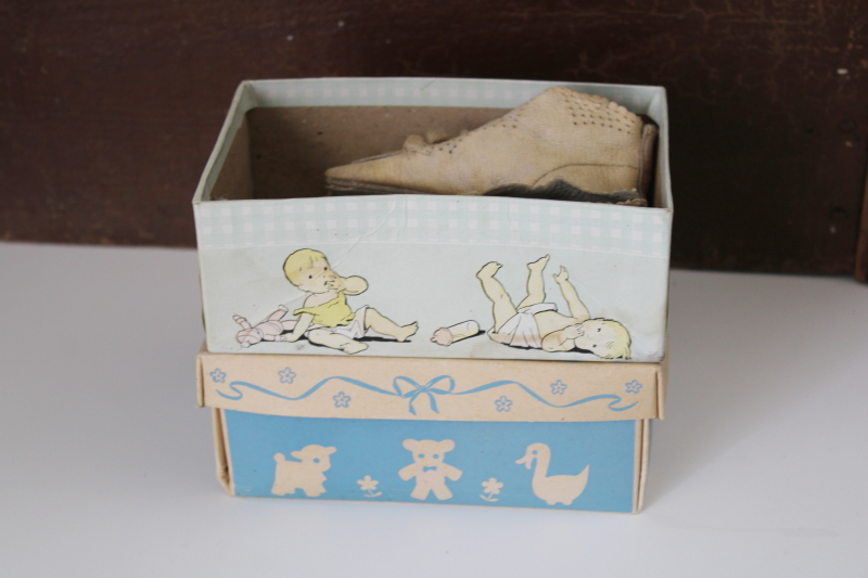 photo of worn white leather infant baby shoes w/ print shoeboxes & gift cards 1940s vintage #6