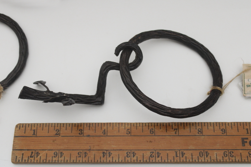 photo of wrought metal bathroom hardware, nature theme leaves & branches towel rod, wall mount ring towel holders  #11
