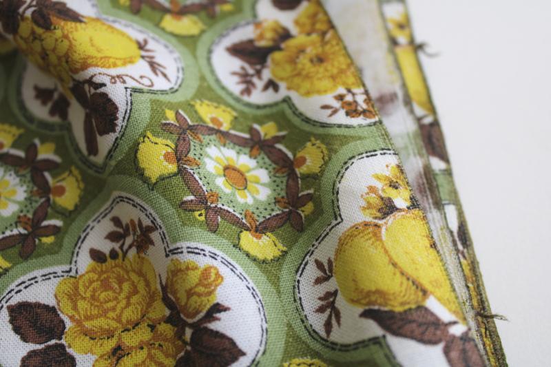 photo of yellow roses w/ green vintage print cotton feedsack weave fabric 36 wide #3