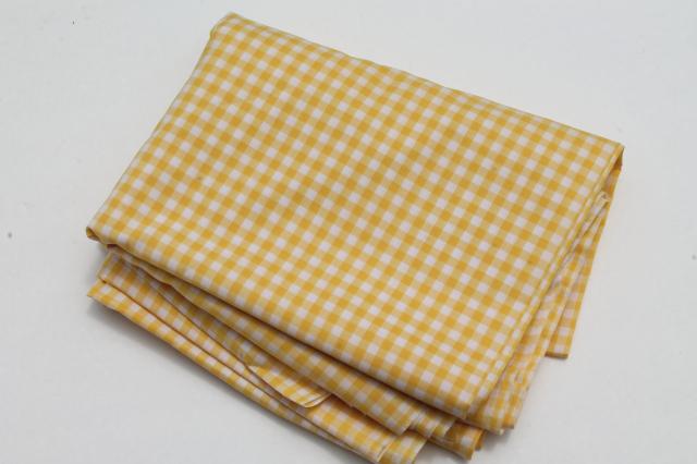 photo of yellow & white checked gingham & solid broadcloth, retro vintage cotton blend fabric lot #4