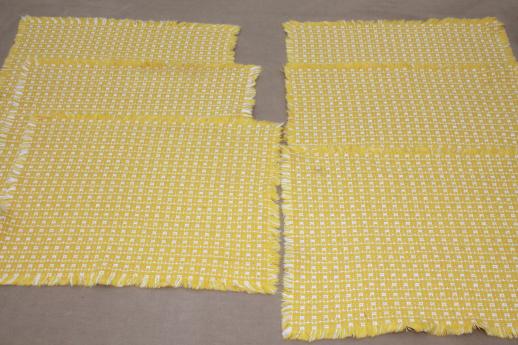 photo of yellow & white homespun cotton placemats & napkins, vintage Mountain Weavers table linens #2