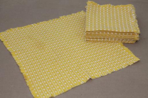 photo of yellow & white homespun cotton placemats & napkins, vintage Mountain Weavers table linens #6