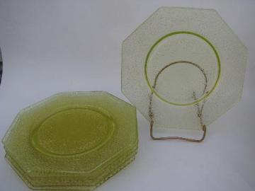 catalog photo of Yellow-green vintage pressed glass crackle pattern plates, set of 6