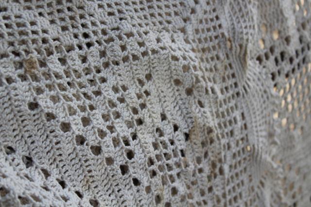 photo of zigzag pattern vintage crochet lace, handmade heavy cotton lace tablecloth or throw #2